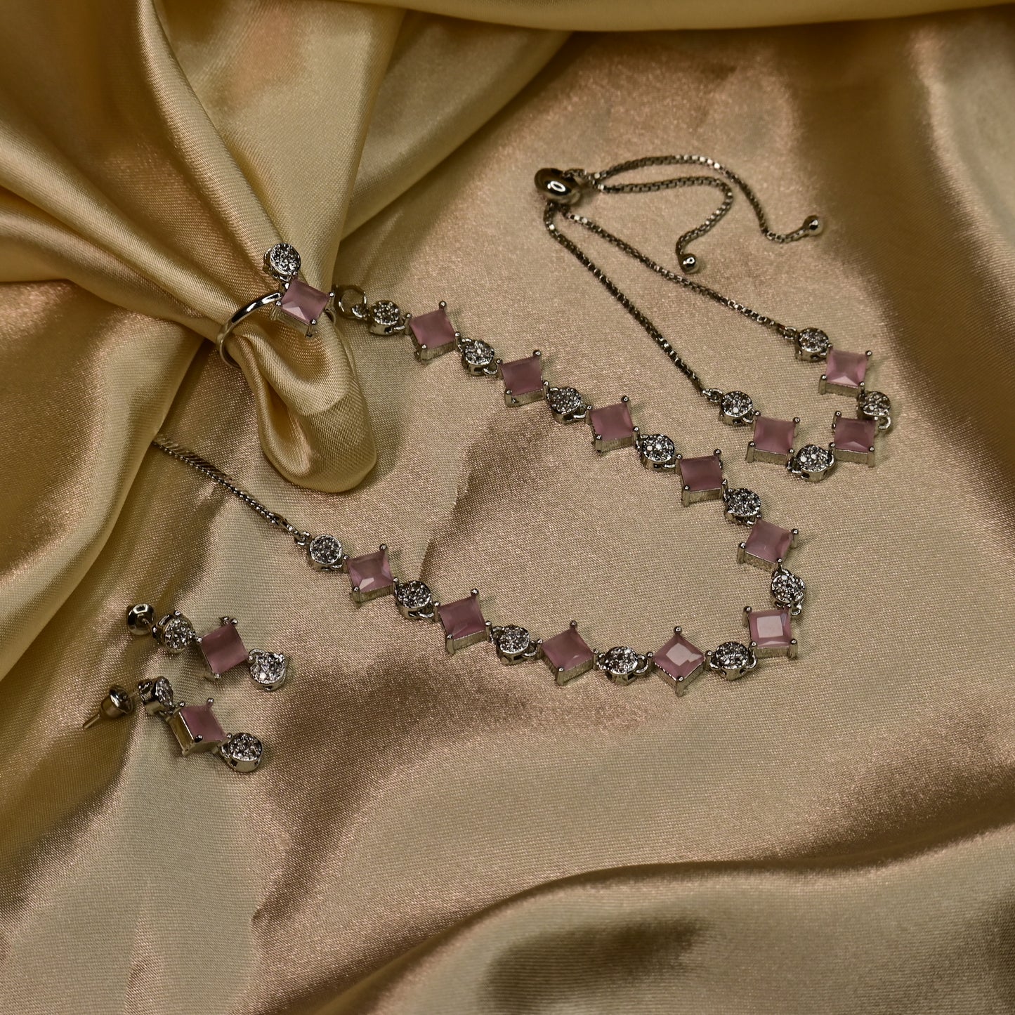 Arohini AD Necklace Set